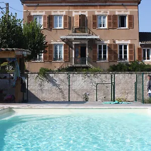 https://le-clos-des-tanneurs.hotels-rhonealpes.com